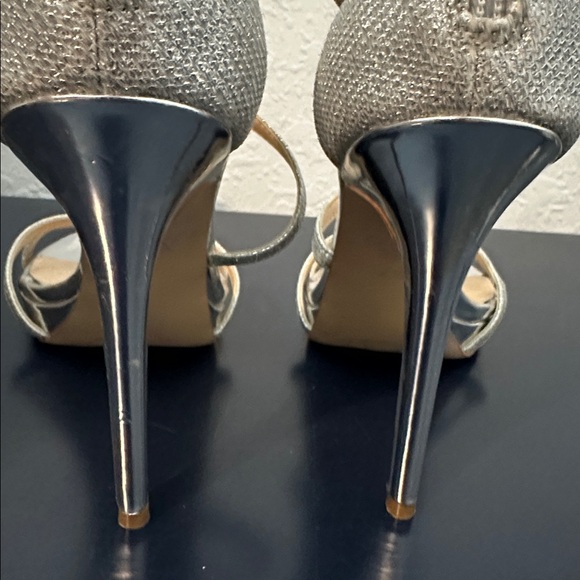 Jewel Badgley Mischka Galen‎ Platform Glitter Evening Heel Shoe Silver 7.5 - Picture 11 of 12